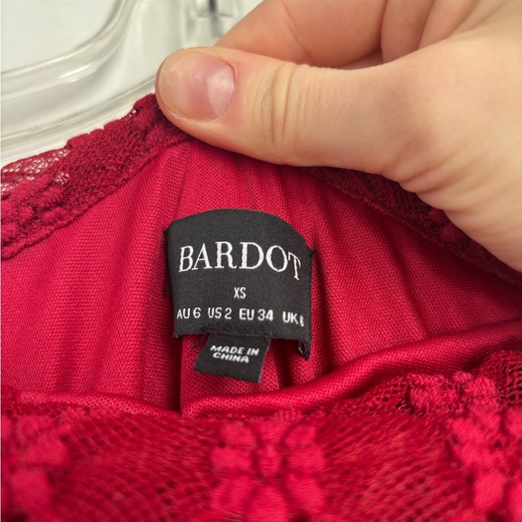 Bardot Off The Shoulder Lace Maxi Dress in Burgundy - Picture 4 of 4